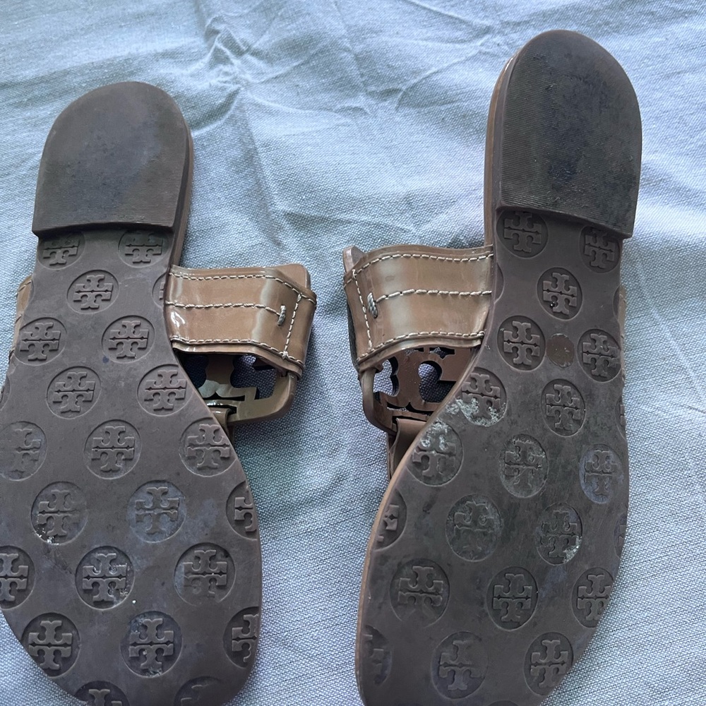 Patent leather Tory Burch Sandals